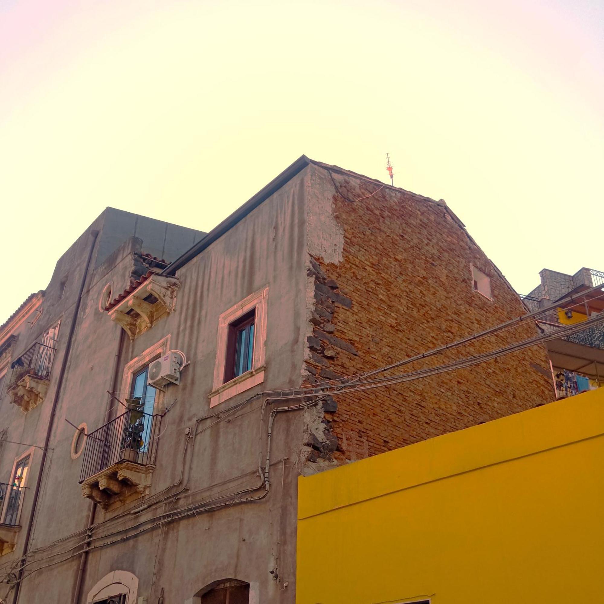 Fikus Apt Relax Castello Ursino カターニア エクステリア 写真