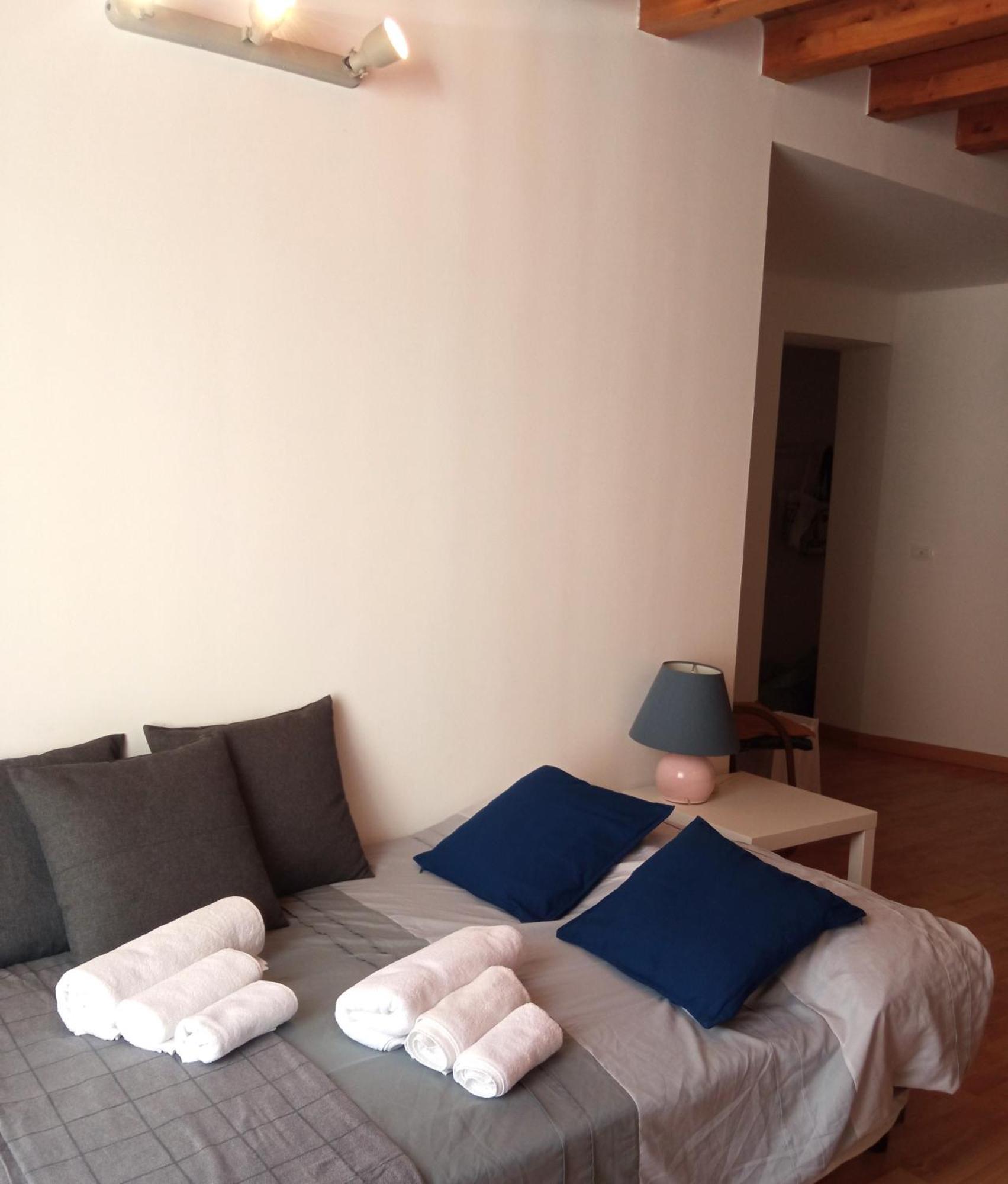 Fikus Apt Relax Castello Ursino カターニア エクステリア 写真