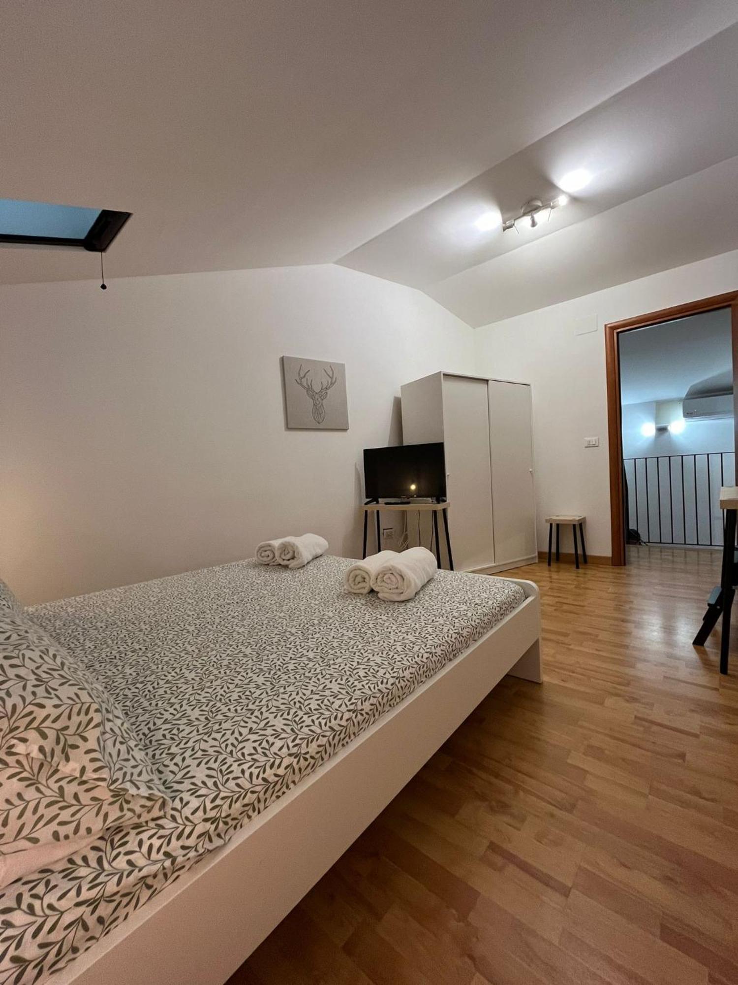 Fikus Apt Relax Castello Ursino カターニア エクステリア 写真